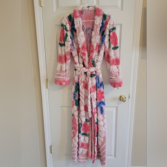 Custom Made Chenille Robe~Vintage~Hollywood Glam! 🌼🌸🌹🏵💐 - Picture 2 of 6